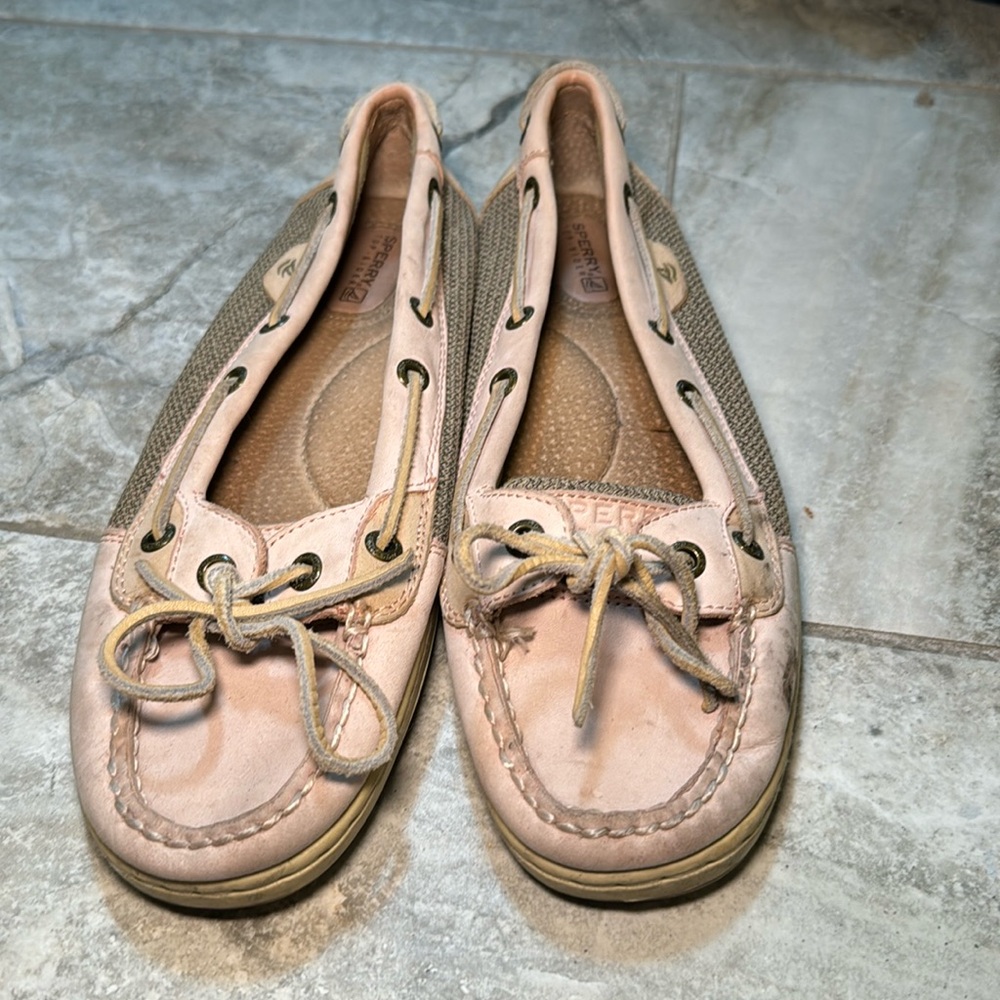 Women's Light Pink Sperry Shoes Size 8